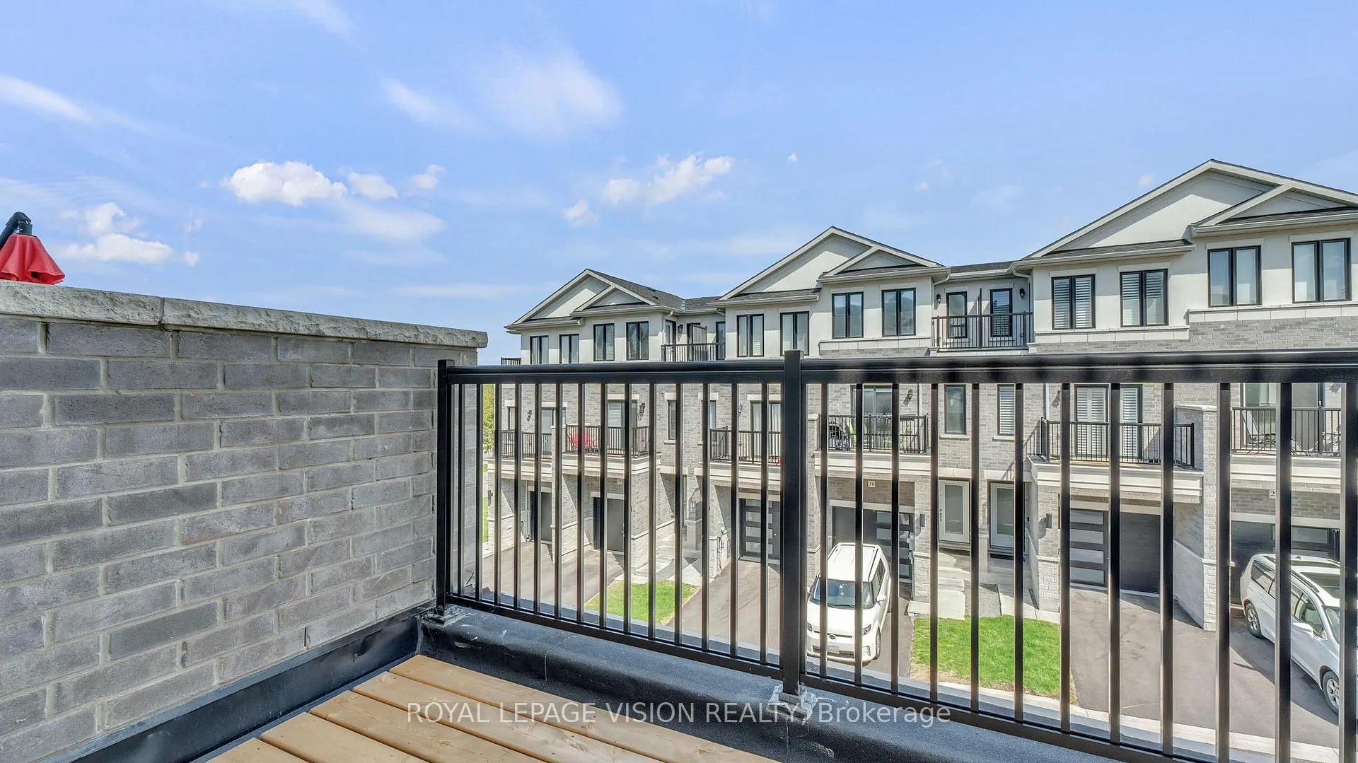 Photo 33 of 23 Gerry Henry Lane, Clarington, Courtice — HOMEH
