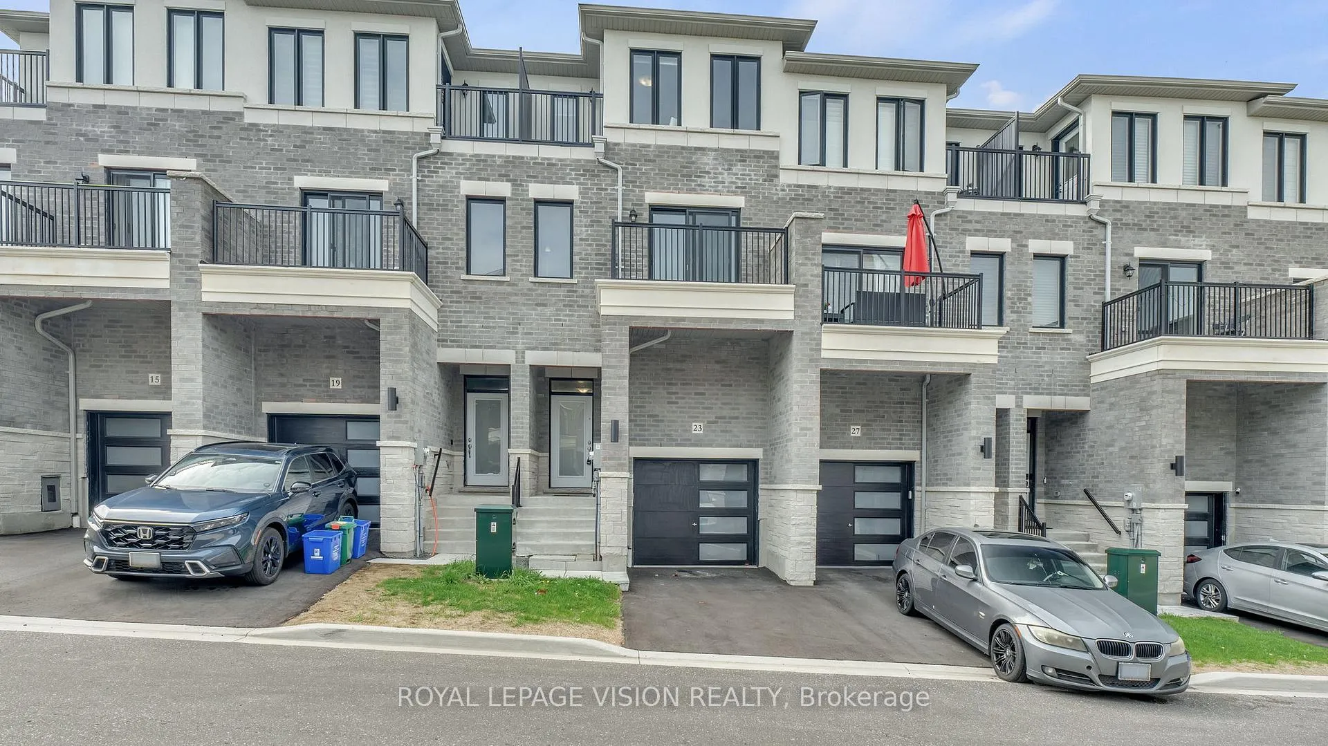 Photo 36 of 23 Gerry Henry Lane, Clarington, Courtice — HOMEH