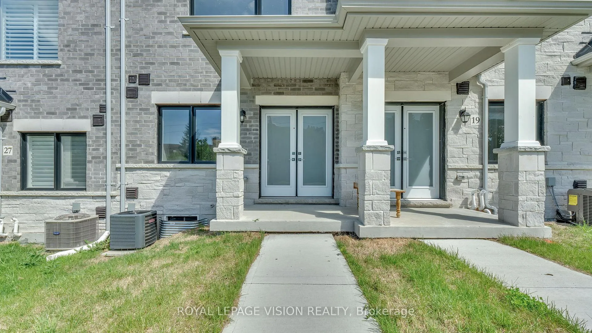 Photo 38 of 23 Gerry Henry Lane, Clarington, Courtice — HOMEH
