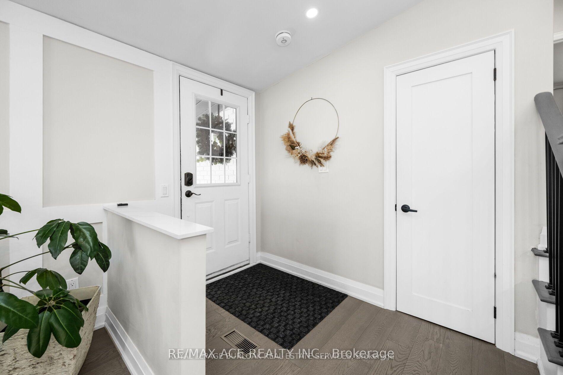 Photo 3 of 412 Norrie Crescent, Burlington, Appleby — HOMEH