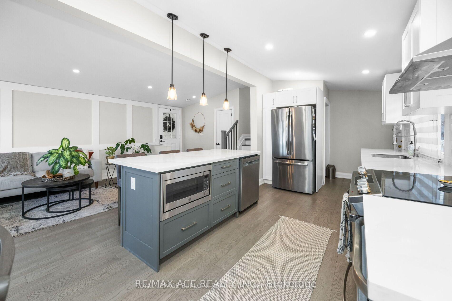 Photo 10 of 412 Norrie Crescent, Burlington, Appleby — HOMEH
