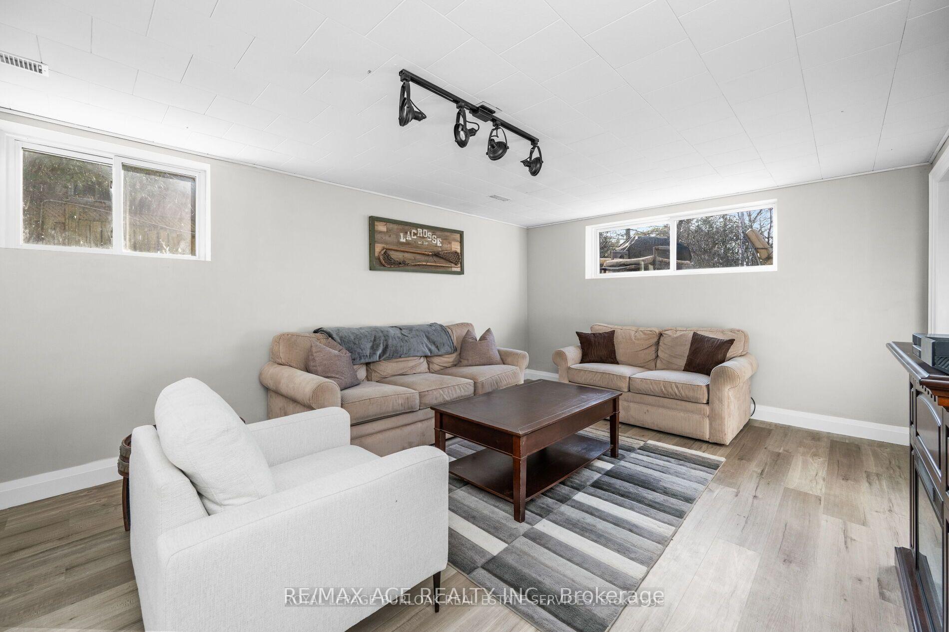 Photo 22 of 412 Norrie Crescent, Burlington, Appleby — HOMEH