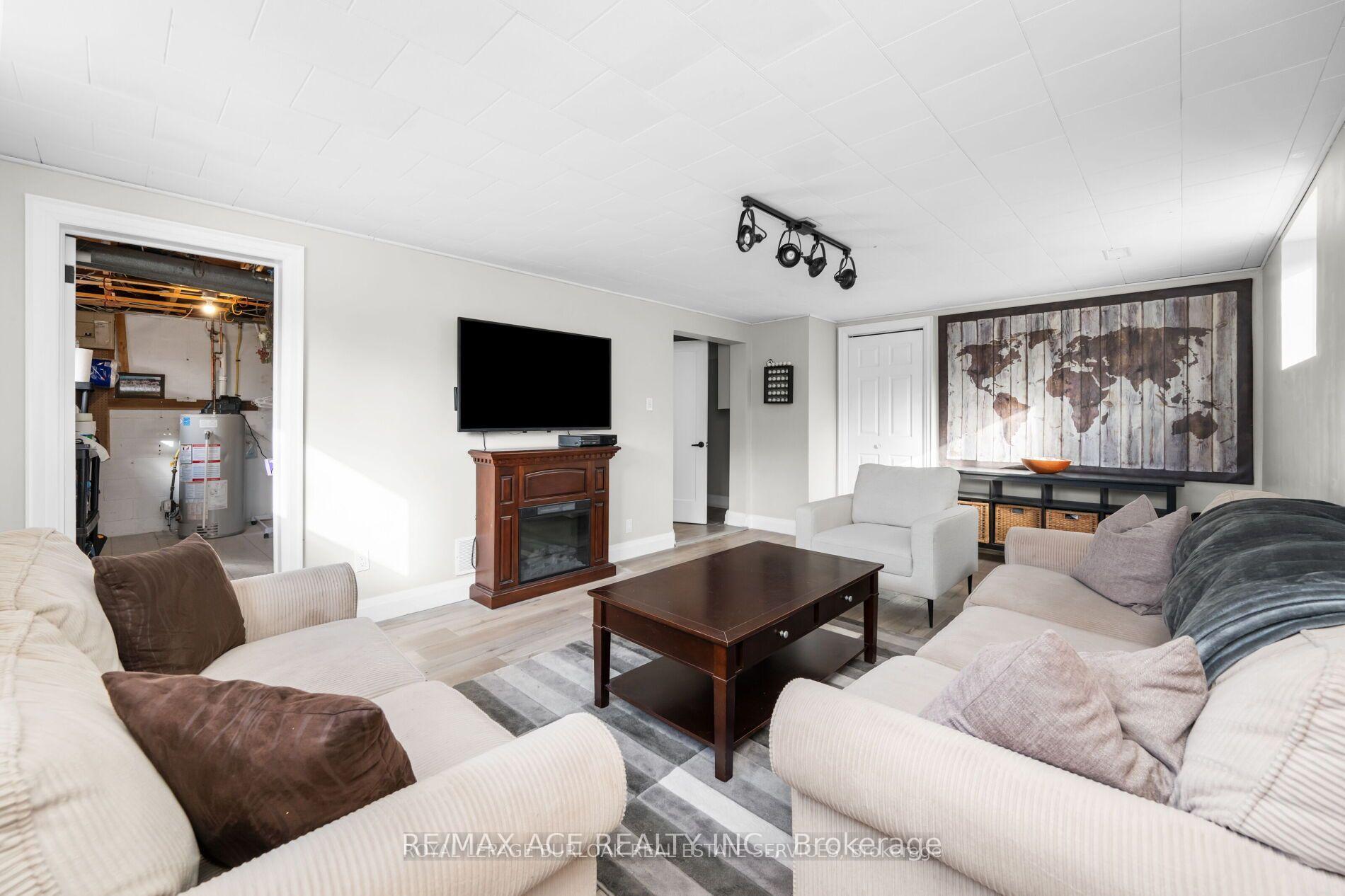 Photo 24 of 412 Norrie Crescent, Burlington, Appleby — HOMEH