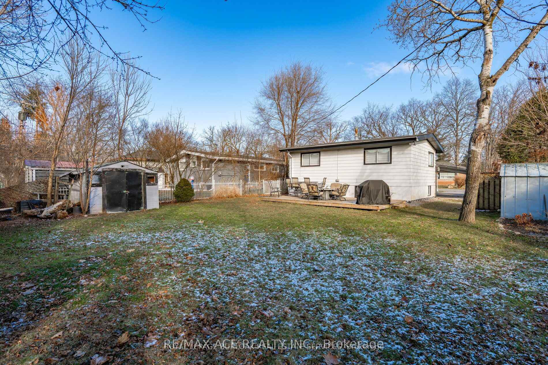 Photo 28 of 412 Norrie Crescent, Burlington, Appleby — HOMEH