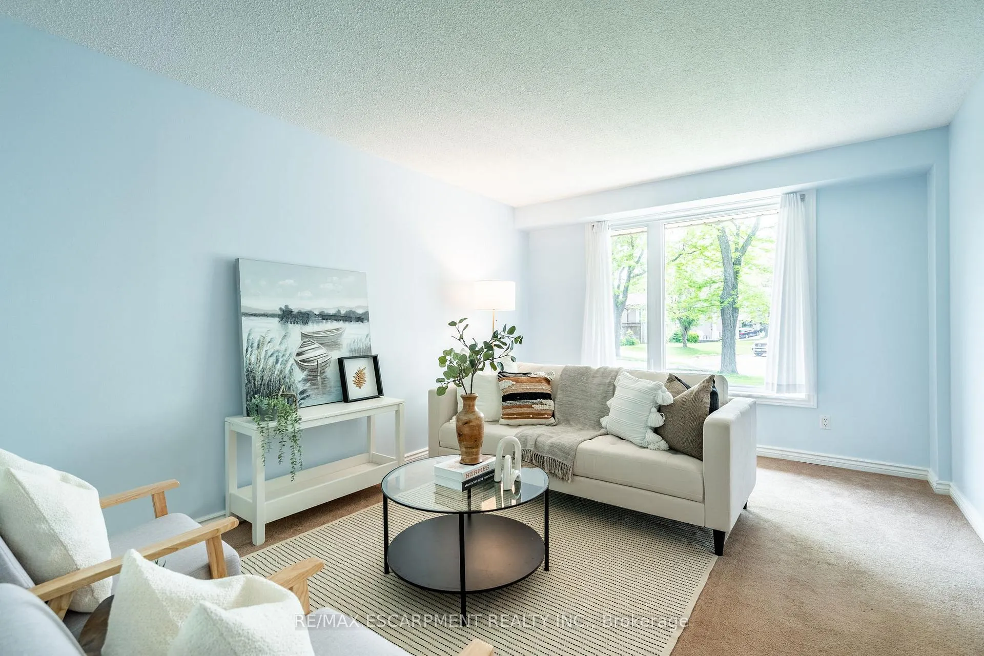 Photo 6 of 11 Pecan Court, Hamilton, Stoney Creek — HOMEH