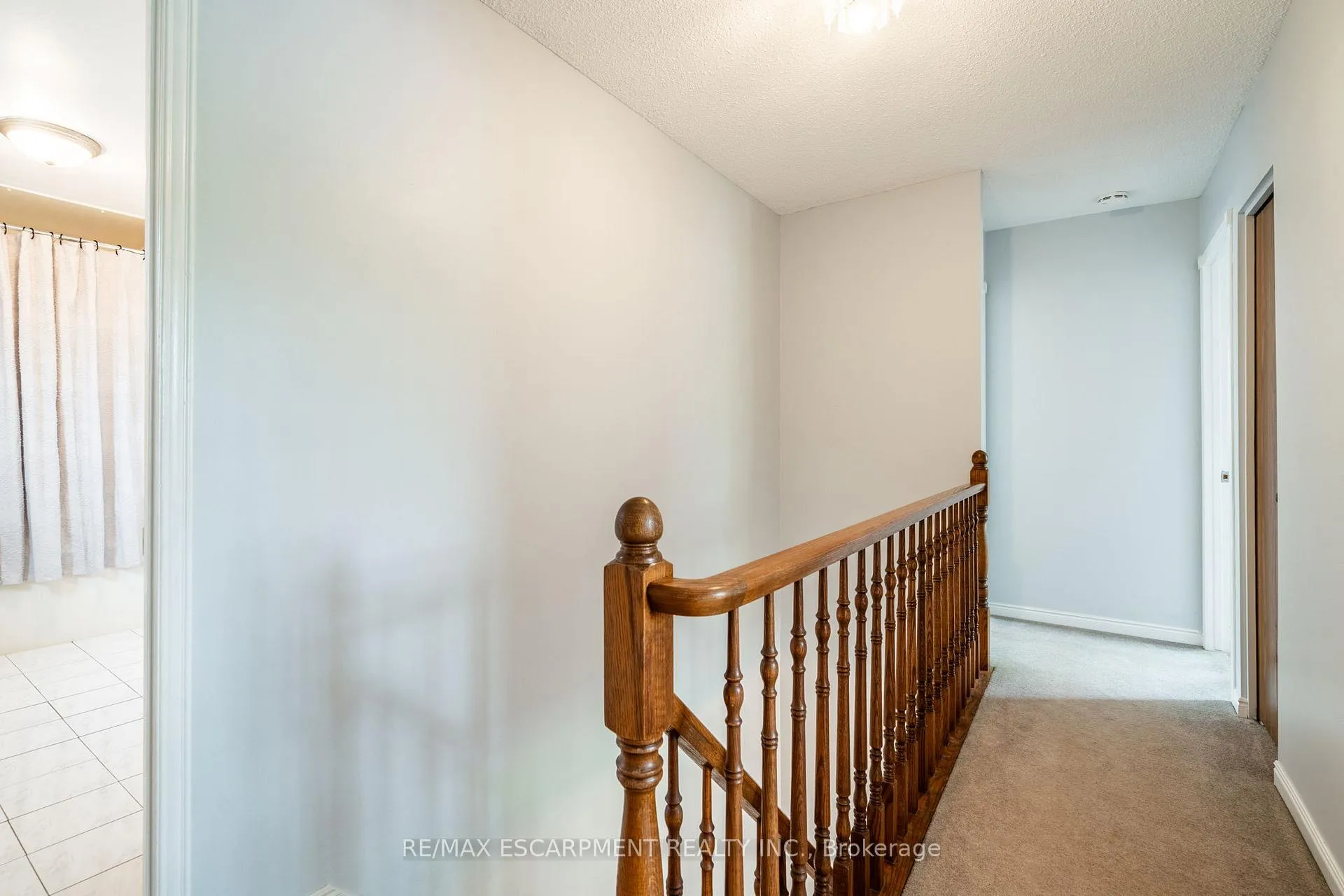 Photo 16 of 11 Pecan Court, Hamilton, Stoney Creek — HOMEH