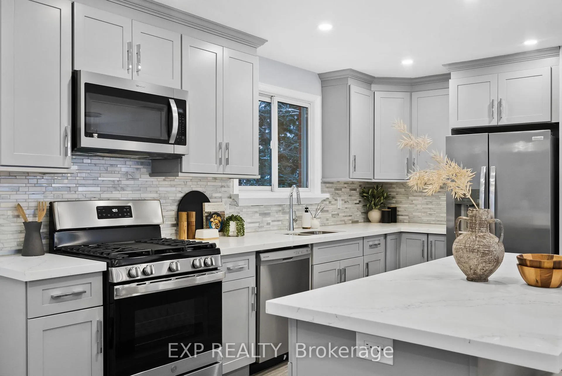 Photo 10 of 25 Erindale Drive, Erin — HOMEH