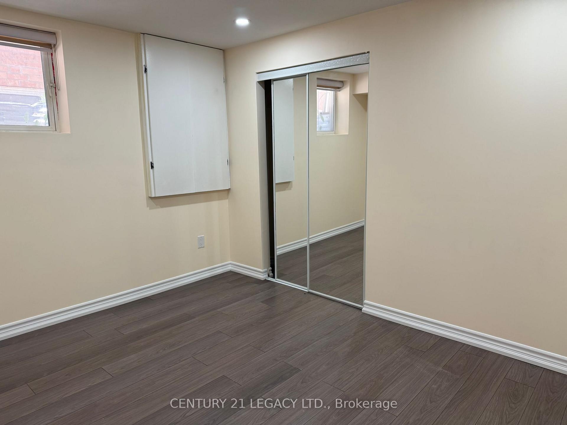 Photo 10 of 190 Owlridge Drive, Brampton, Credit Valley — HOMEH