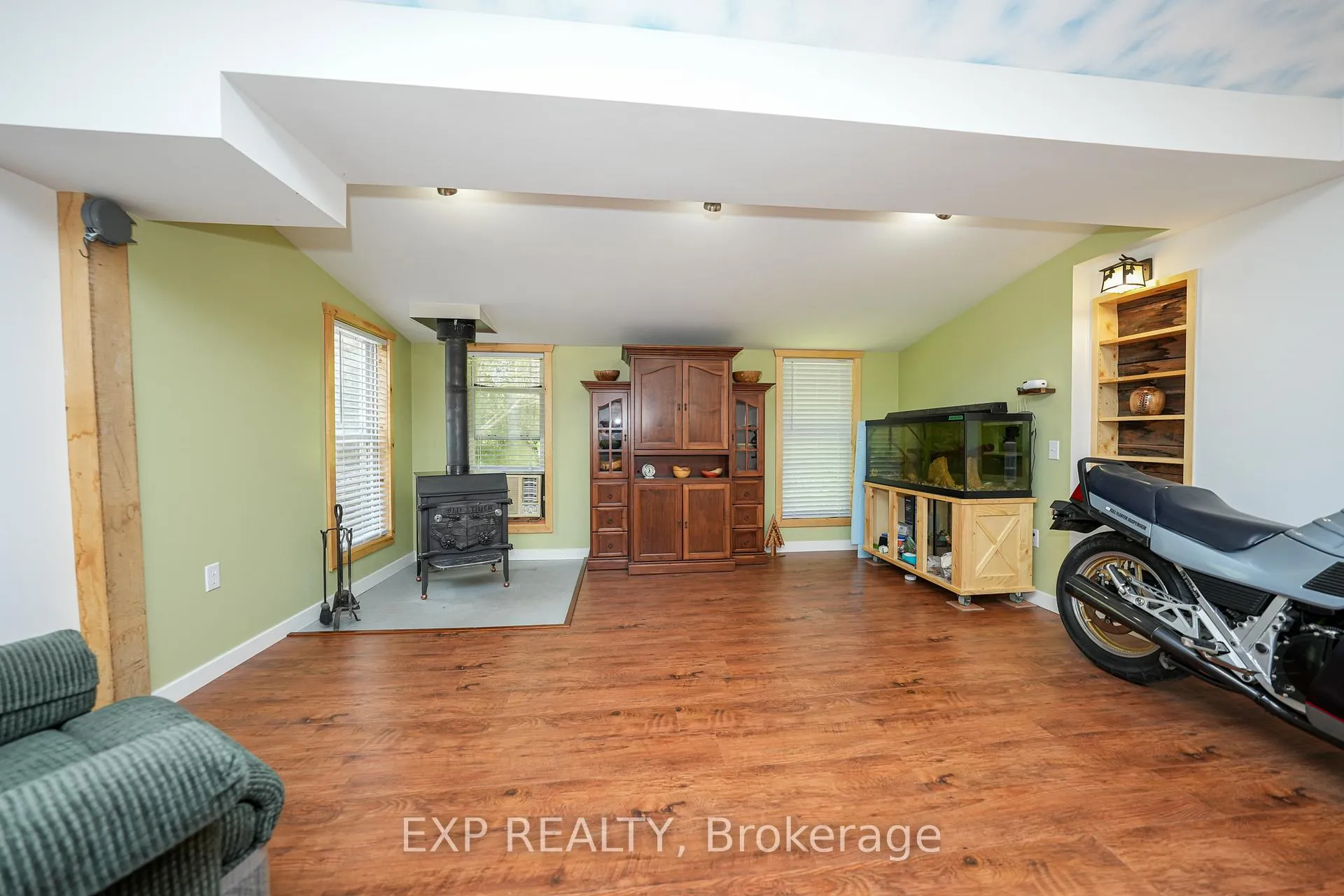 Photo 8 of 32207 Sylvan Road, North Middlesex, Sylvan — HOMEH