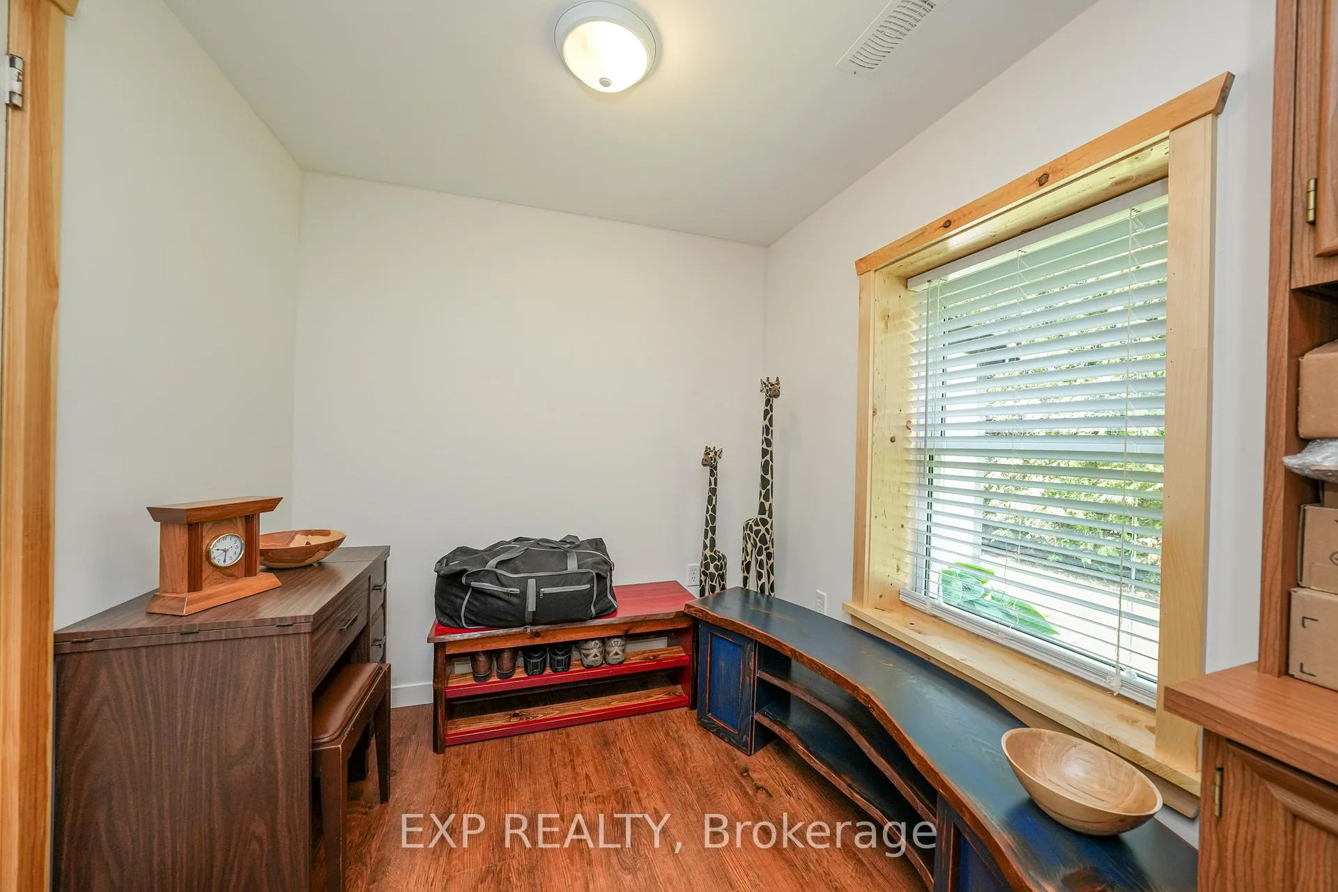 Photo 16 of 32207 Sylvan Road, North Middlesex, Sylvan — HOMEH
