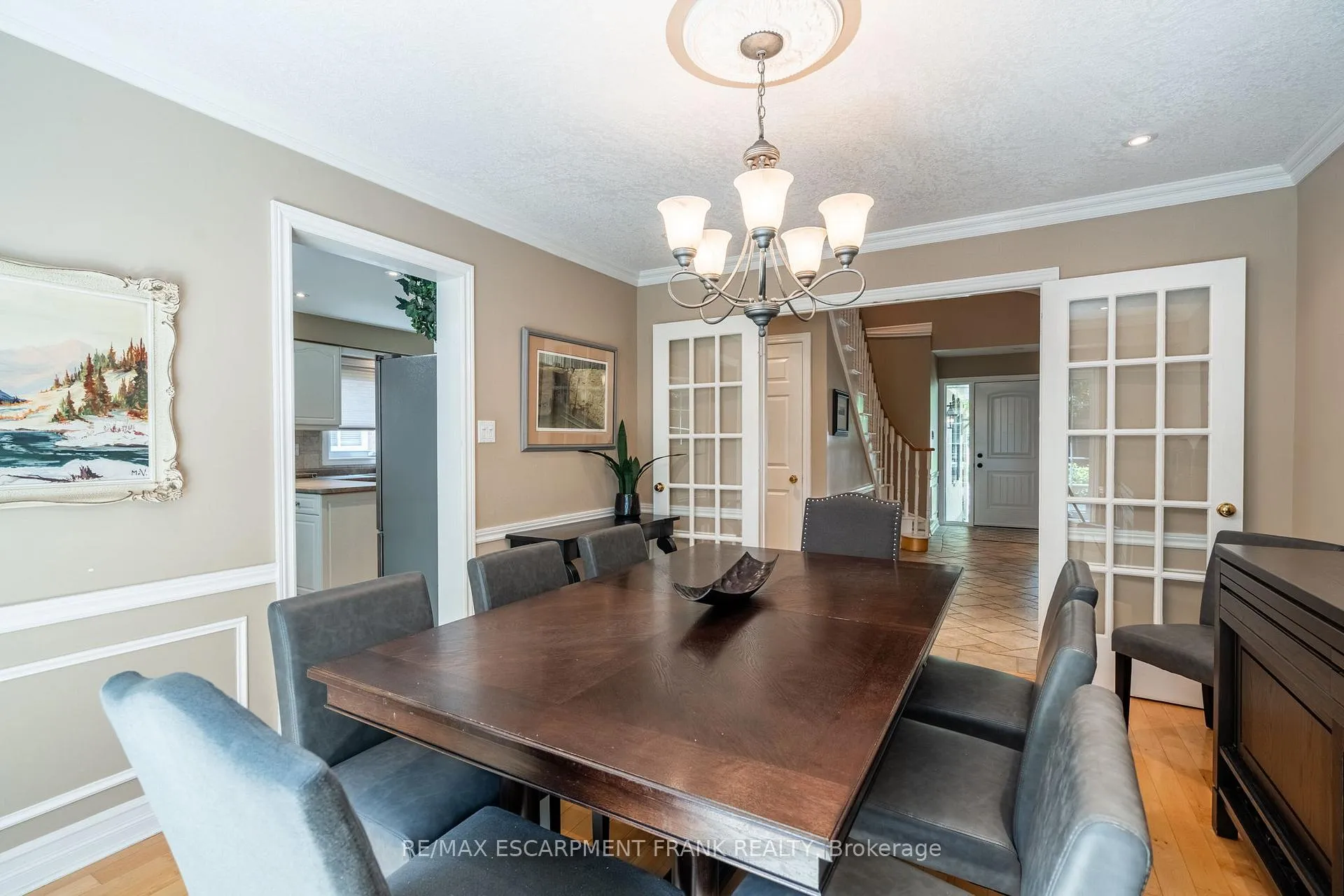 Photo 12 of 383 Devonshire Terrace, Hamilton, Ancaster — HOMEH