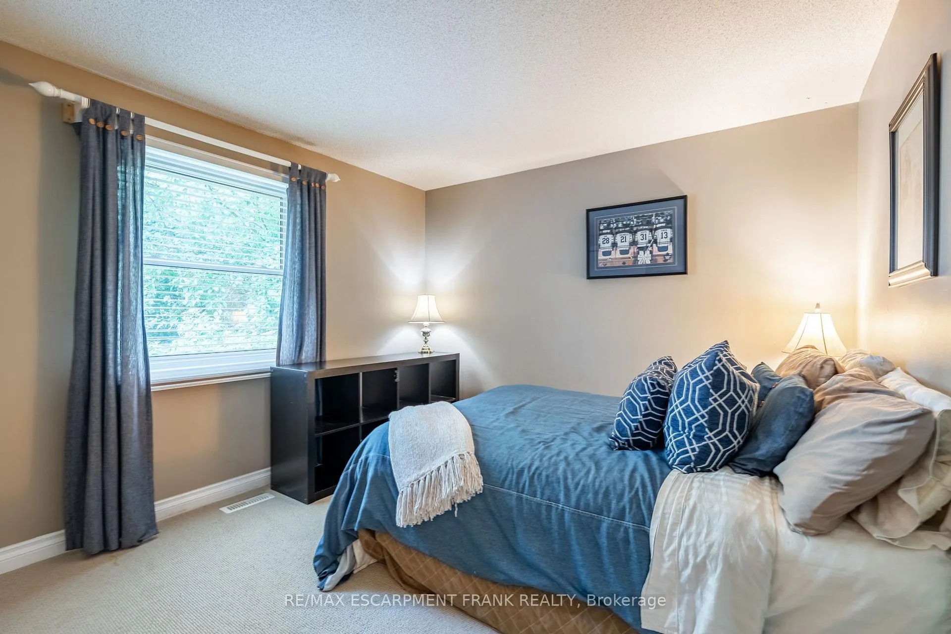 Photo 30 of 383 Devonshire Terrace, Hamilton, Ancaster — HOMEH