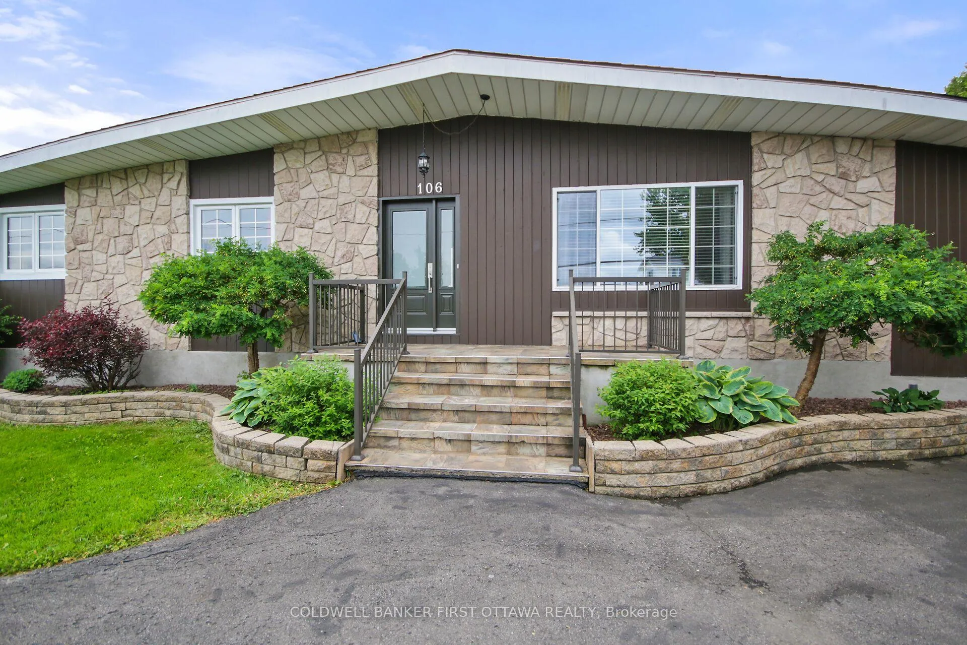 Photo 2 of 106 Laurier Street S, Casselman — HOMEH