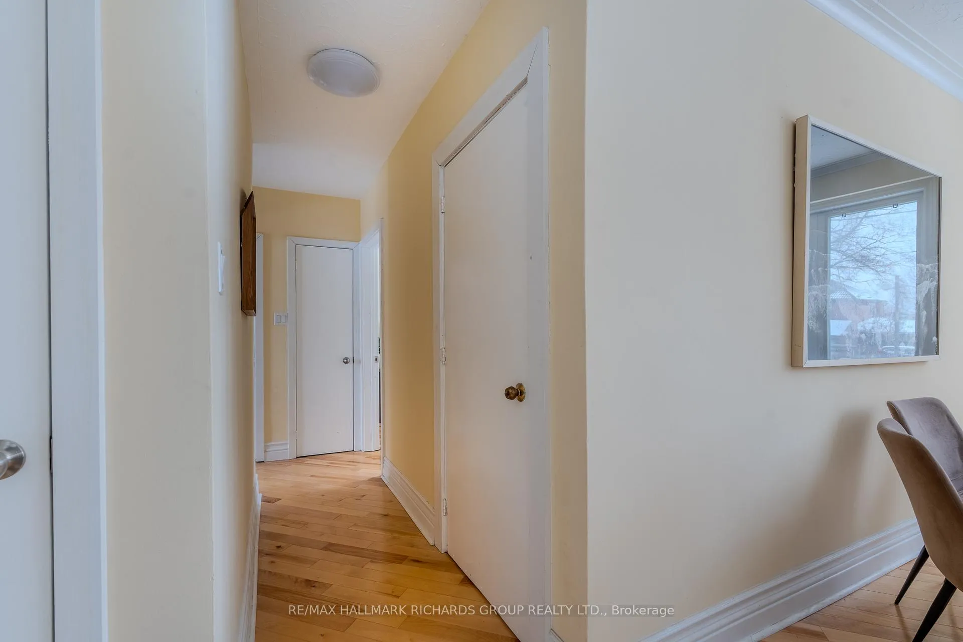 Photo 2 of 35 Swanwick Avenue, Toronto, East End-Danforth — HOMEH