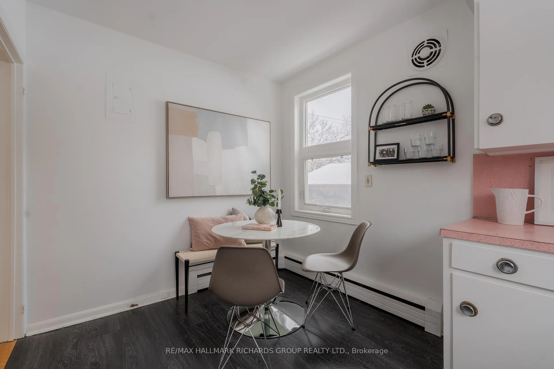 Photo 8 of 35 Swanwick Avenue, Toronto, East End-Danforth — HOMEH