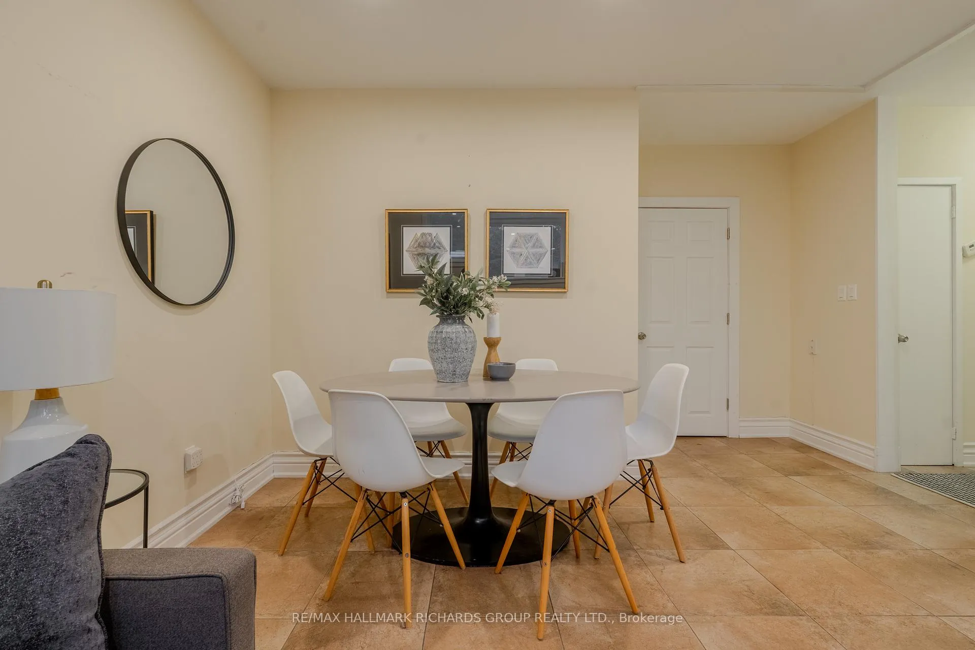 Photo 19 of 35 Swanwick Avenue, Toronto, East End-Danforth — HOMEH