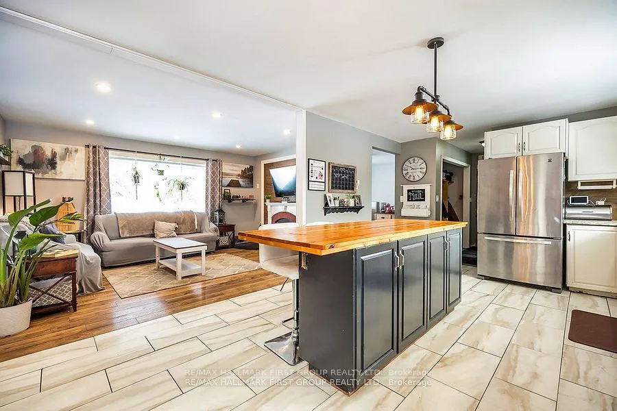 Photo 4 of 4755 Thertell Road, Clarington, Rural Clarington — HOMEH
