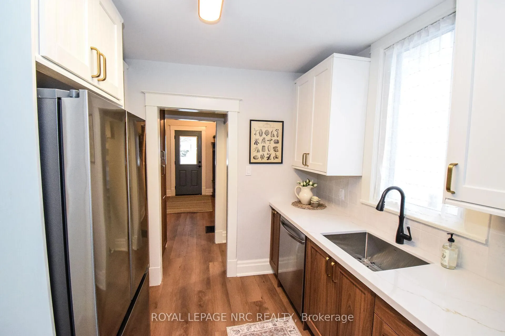 Photo 19 of 5121 Fourth Avenue, Niagara Falls, Cherrywood — HOMEH