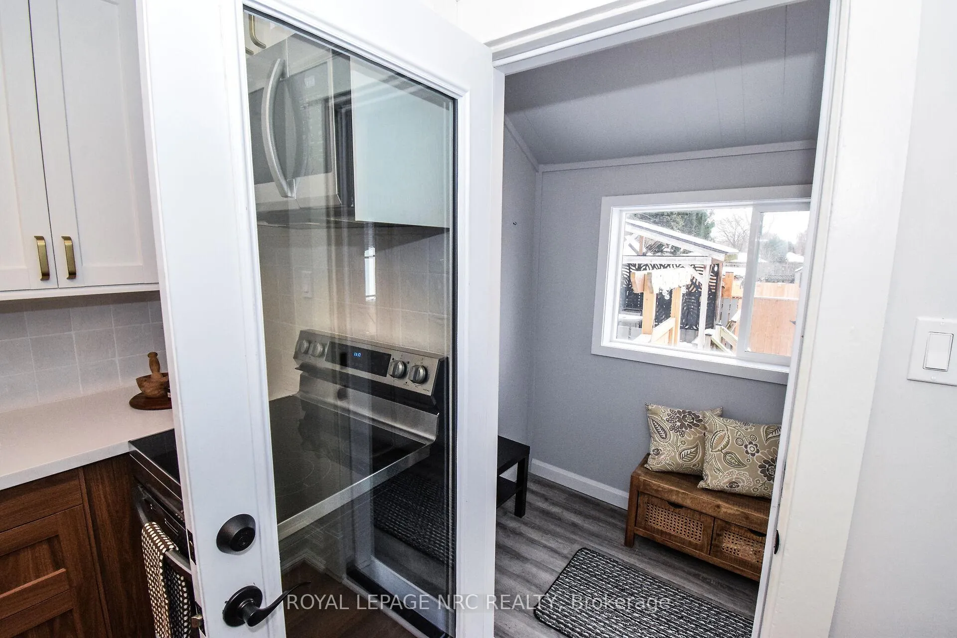 Photo 20 of 5121 Fourth Avenue, Niagara Falls, Cherrywood — HOMEH