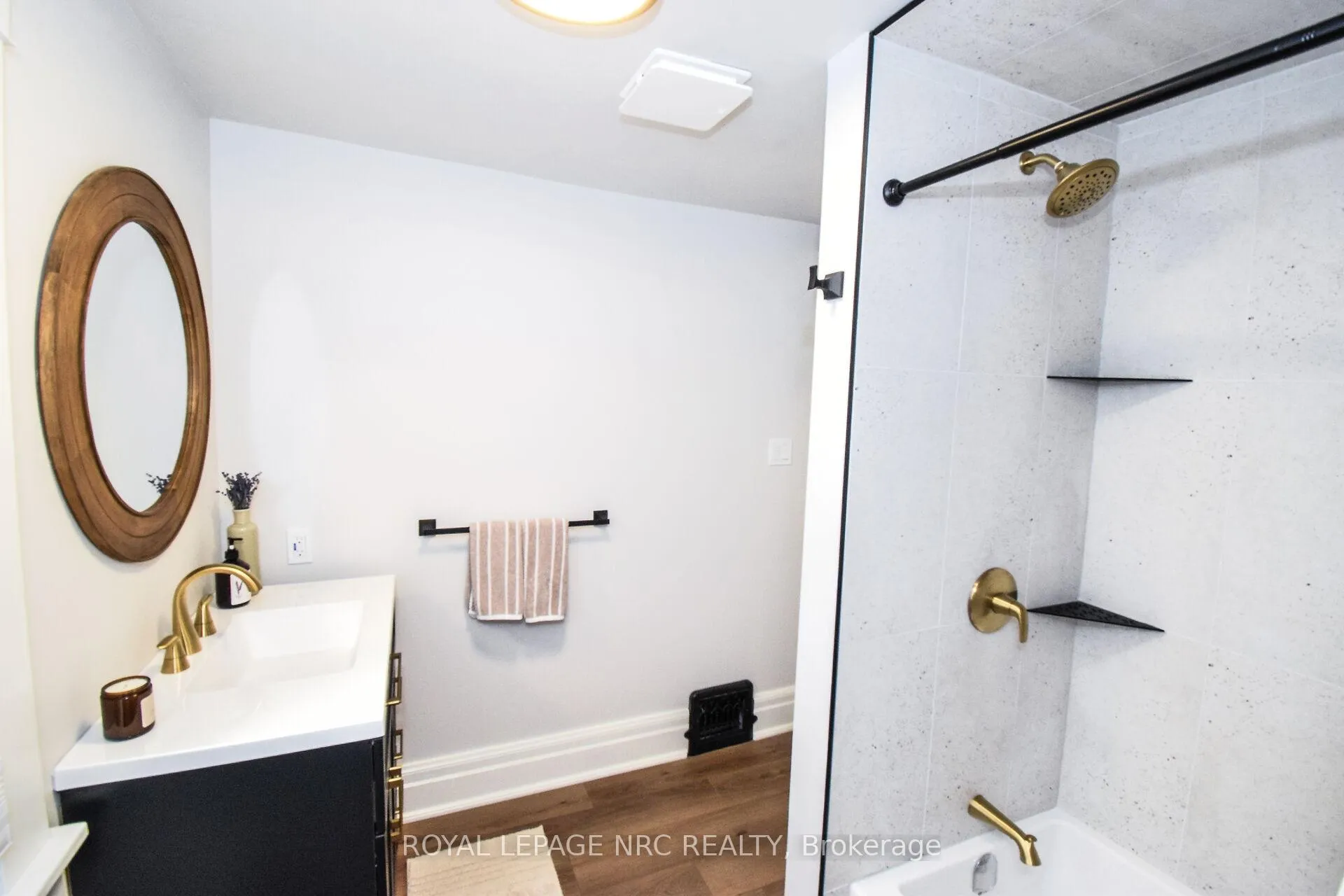 Photo 29 of 5121 Fourth Avenue, Niagara Falls, Cherrywood — HOMEH