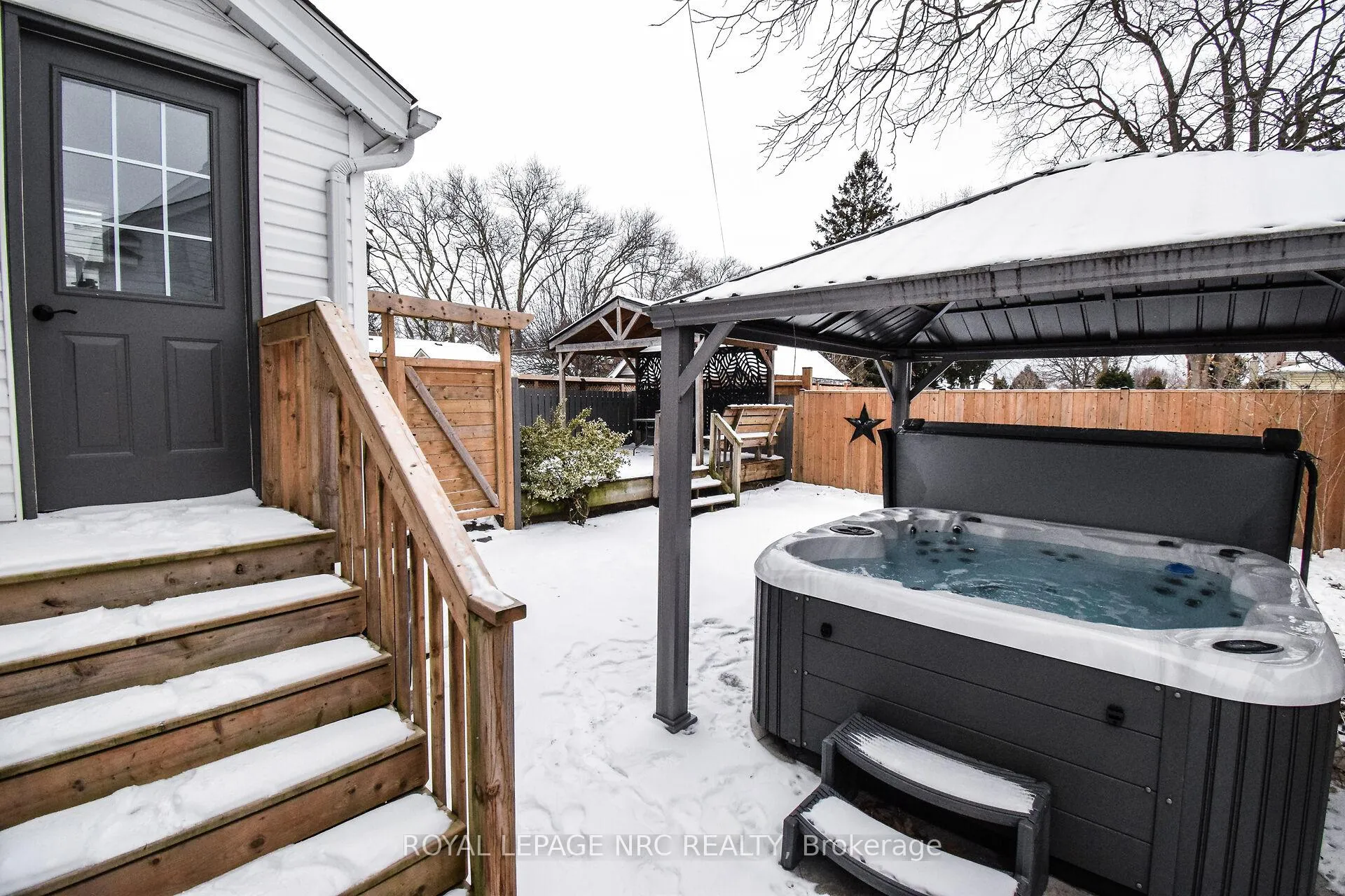 Photo 39 of 5121 Fourth Avenue, Niagara Falls, Cherrywood — HOMEH