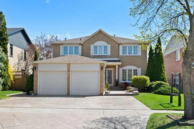 Photo 1 of 629 Foxwood Trail, Pickering, Amberlea — HOMEH