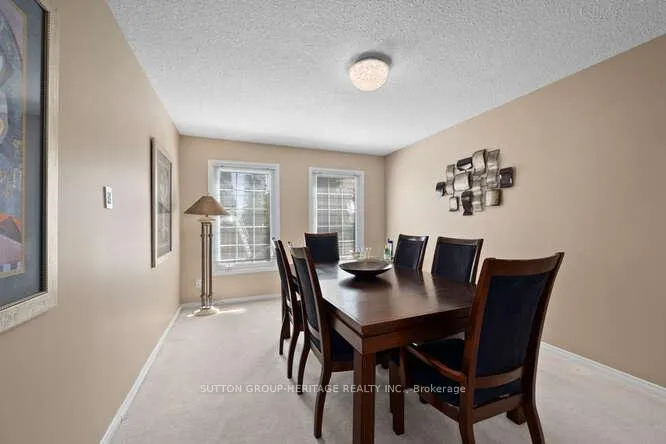 Photo 8 of 629 Foxwood Trail, Pickering, Amberlea — HOMEH