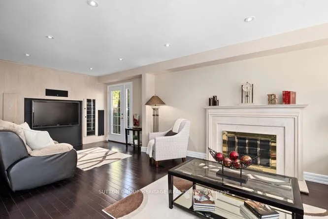 Photo 16 of 629 Foxwood Trail, Pickering, Amberlea — HOMEH