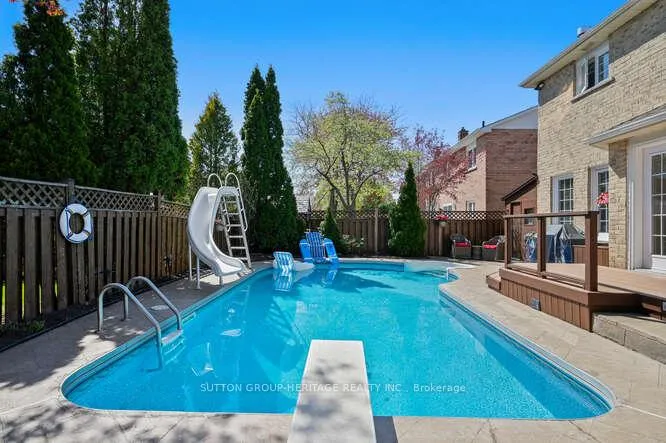 Photo 34 of 629 Foxwood Trail, Pickering, Amberlea — HOMEH