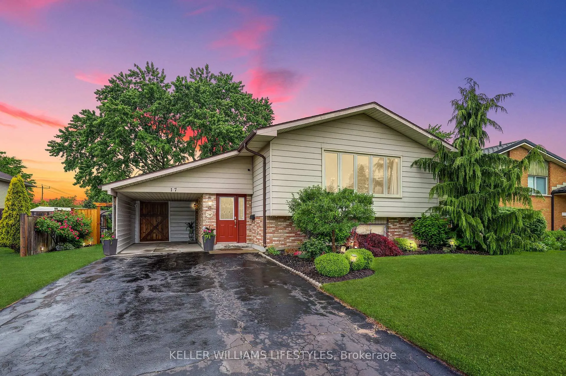 Photo 1 of 17 Sharpe Drive, Strathroy-Caradoc, SW — HOMEH
