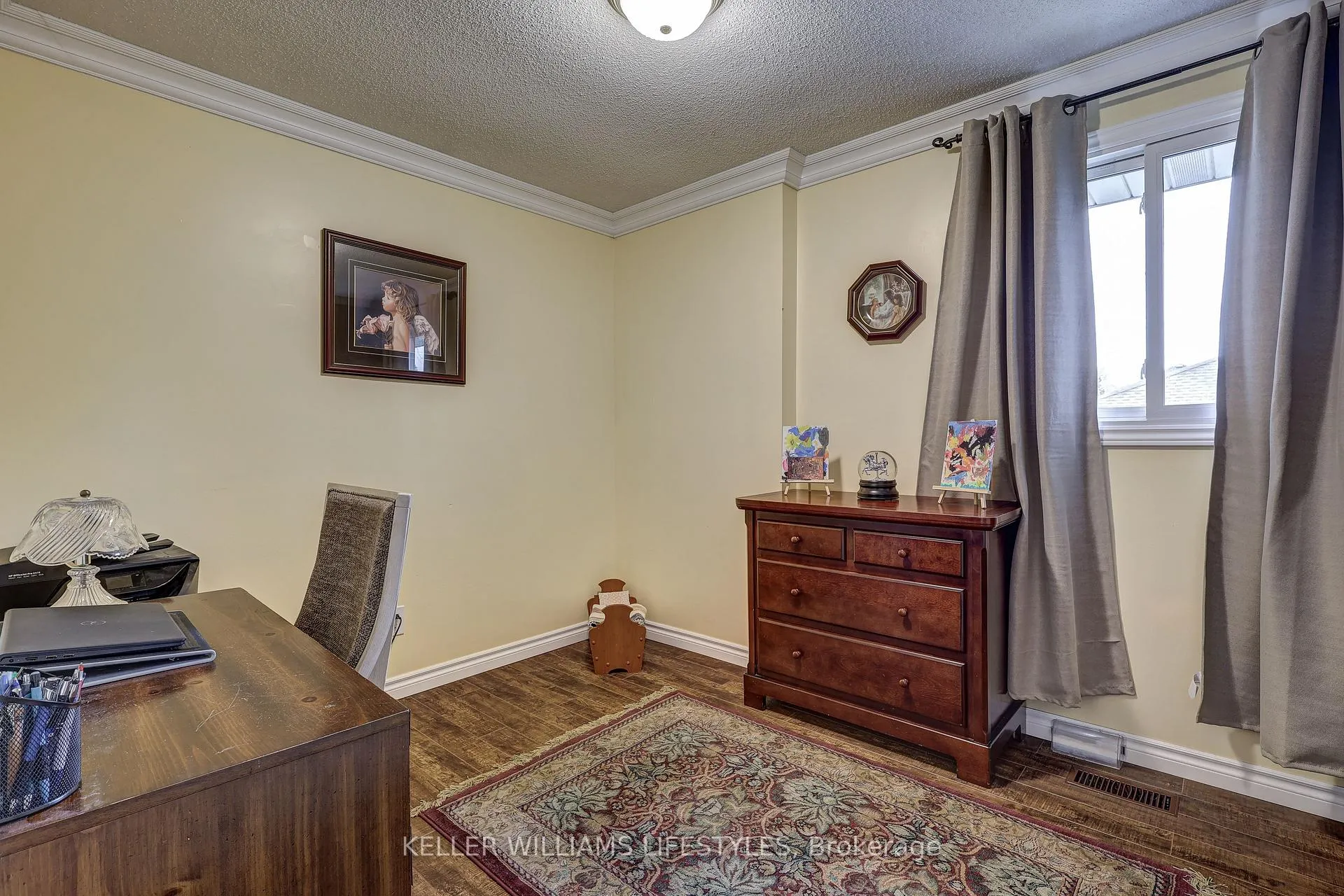 Photo 18 of 17 Sharpe Drive, Strathroy-Caradoc, SW — HOMEH