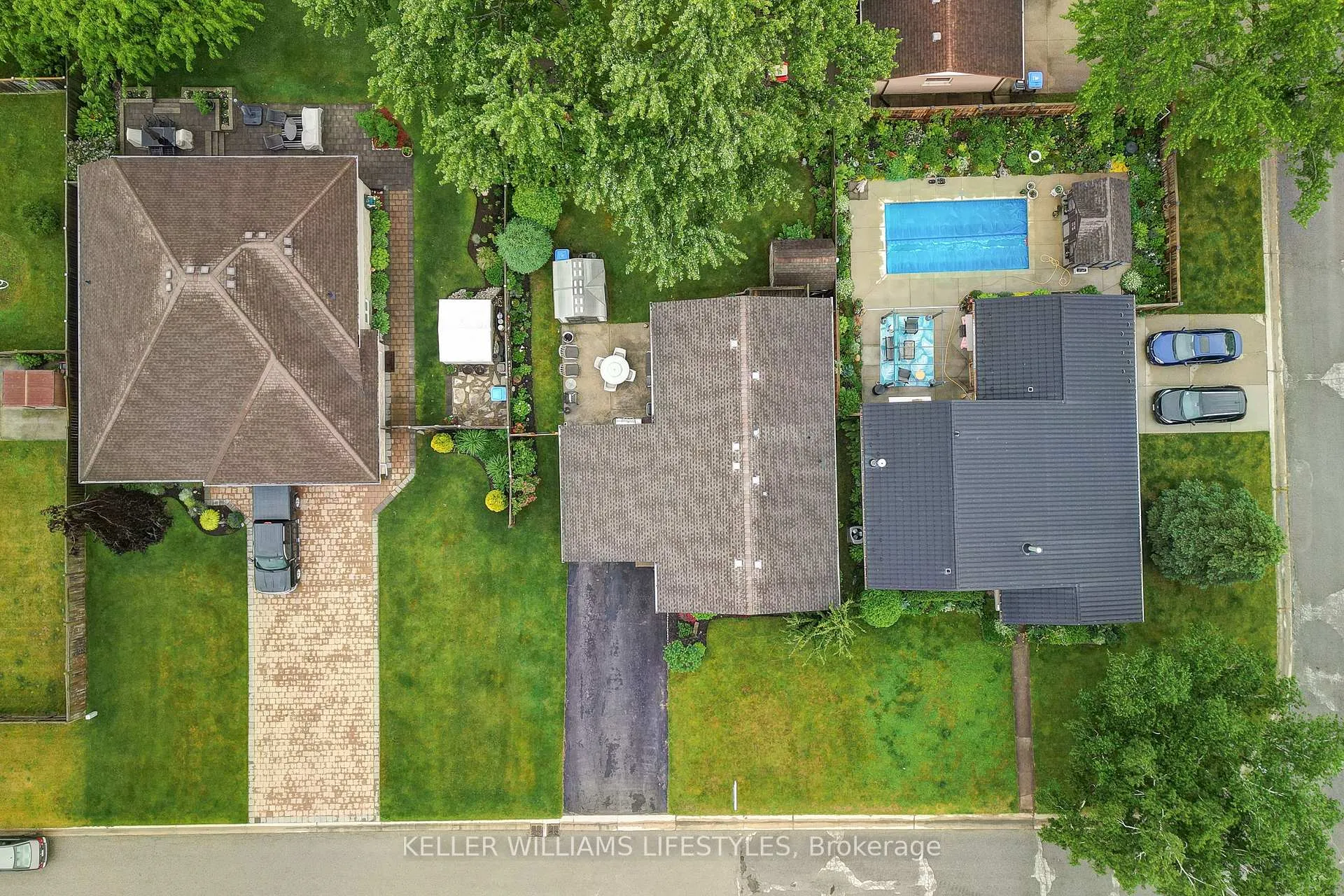 Photo 44 of 17 Sharpe Drive, Strathroy-Caradoc, SW — HOMEH