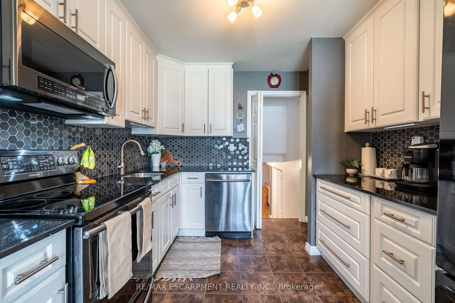 Photo 7 of 12 Brendan Court, Hamilton, Berrisfield — HOMEH