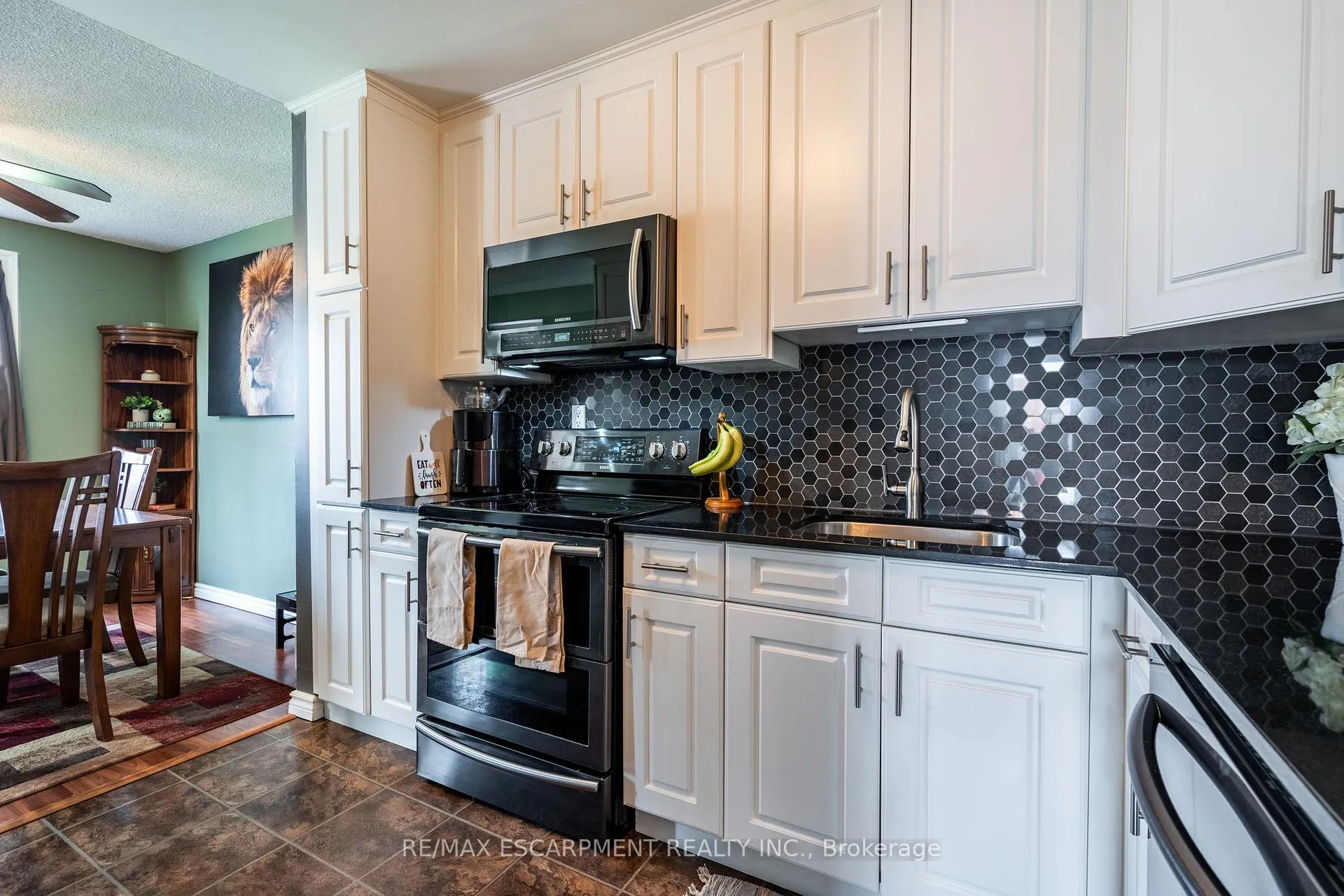 Photo 8 of 12 Brendan Court, Hamilton, Berrisfield — HOMEH