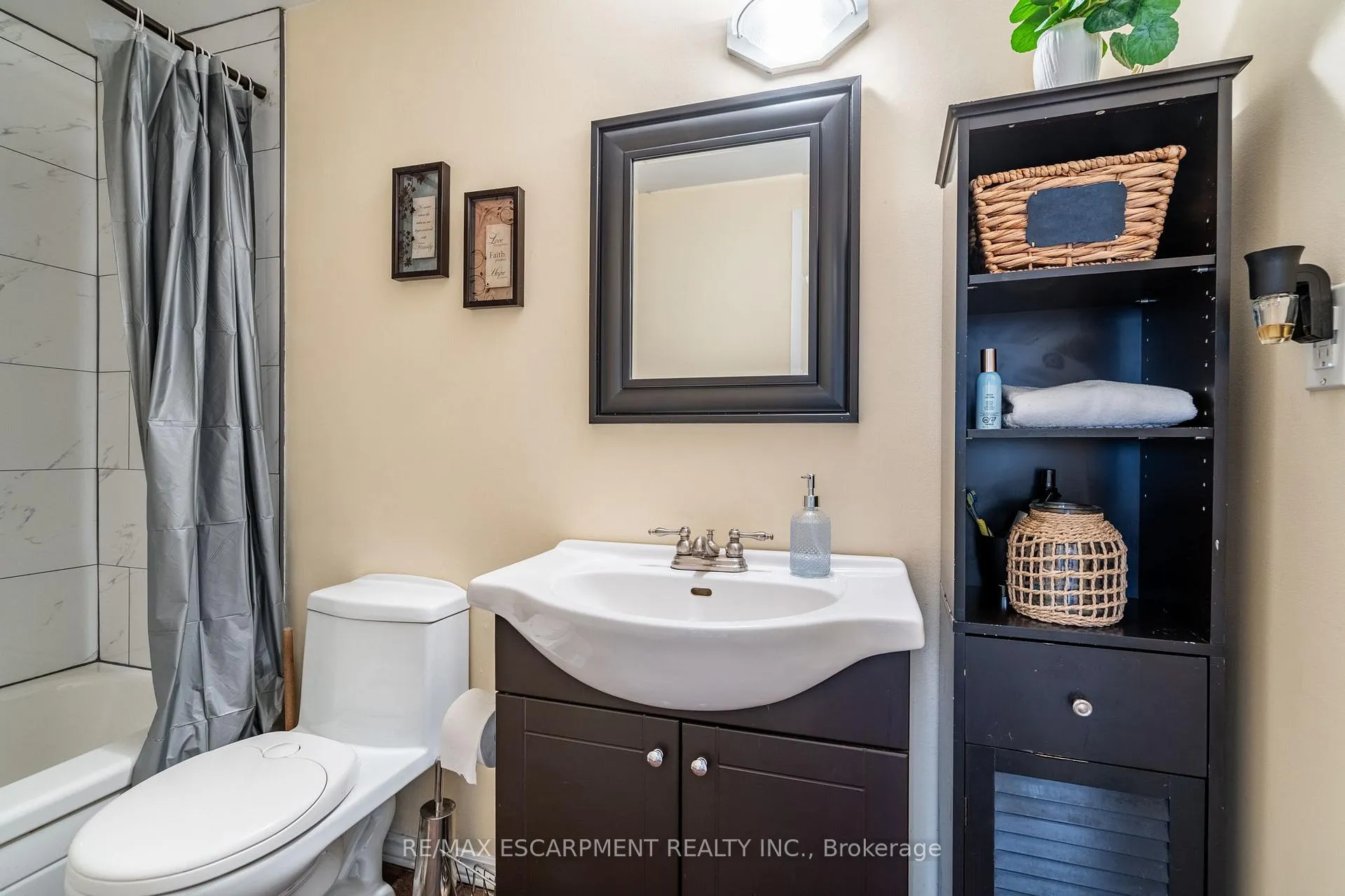 Photo 16 of 12 Brendan Court, Hamilton, Berrisfield — HOMEH