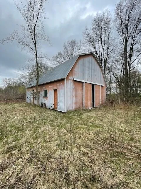 Photo 5 of 106 Second Concession, Brant, Burford — HOMEH