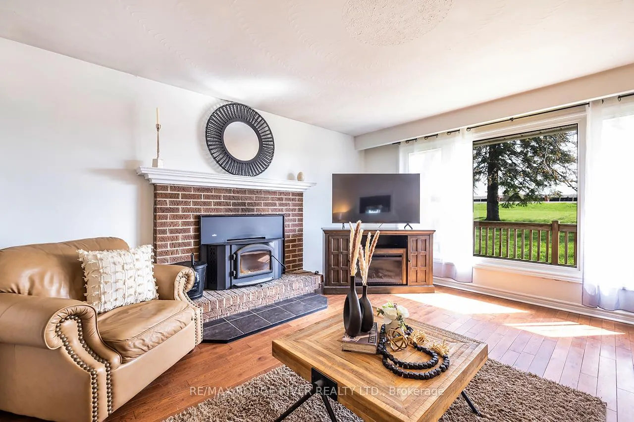 Photo 12 of 746 Durham Regional 17 Road, Clarington, Newcastle — HOMEH