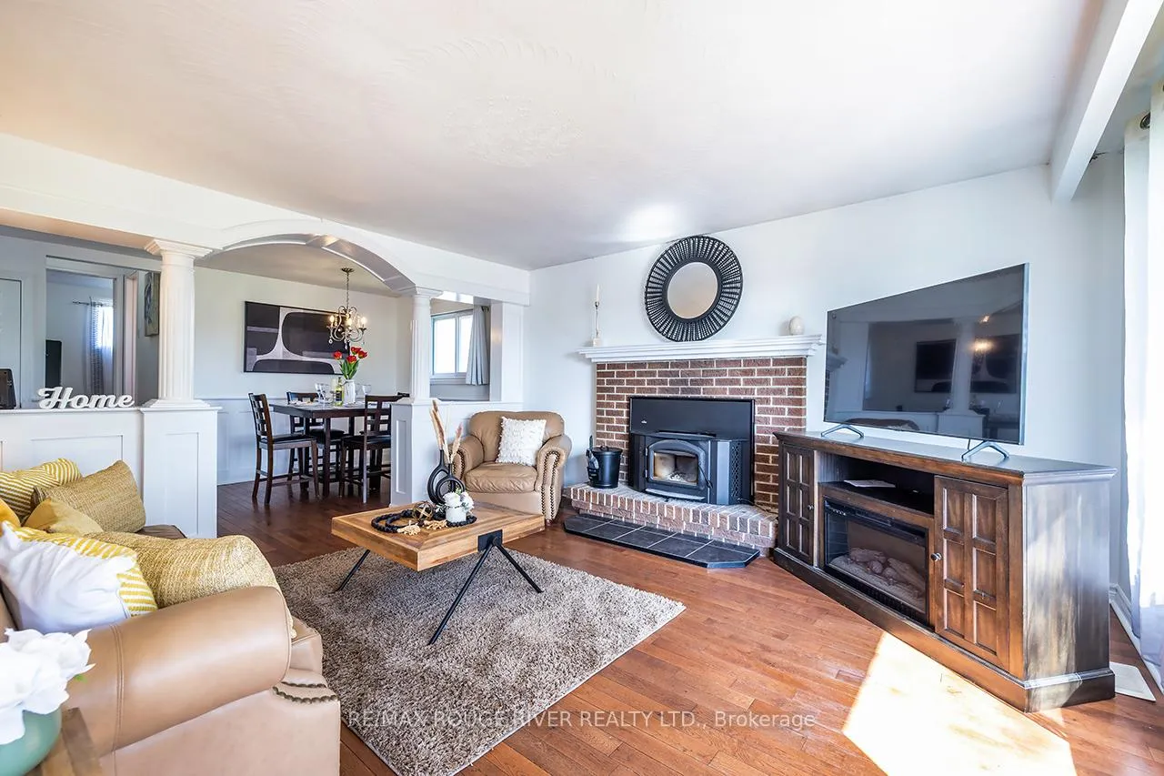 Photo 13 of 746 Durham Regional 17 Road, Clarington, Newcastle — HOMEH