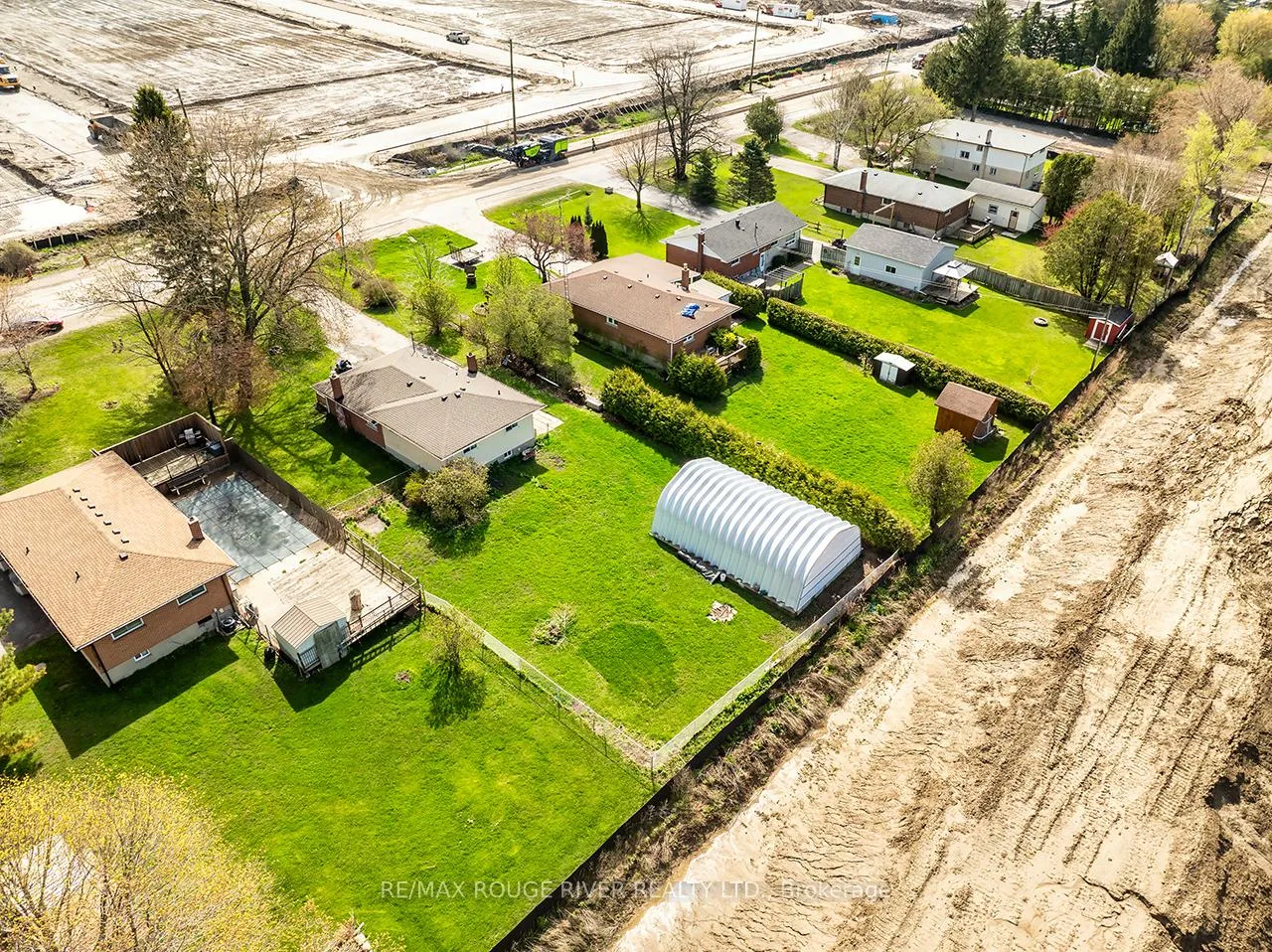 Photo 32 of 746 Durham Regional 17 Road, Clarington, Newcastle — HOMEH