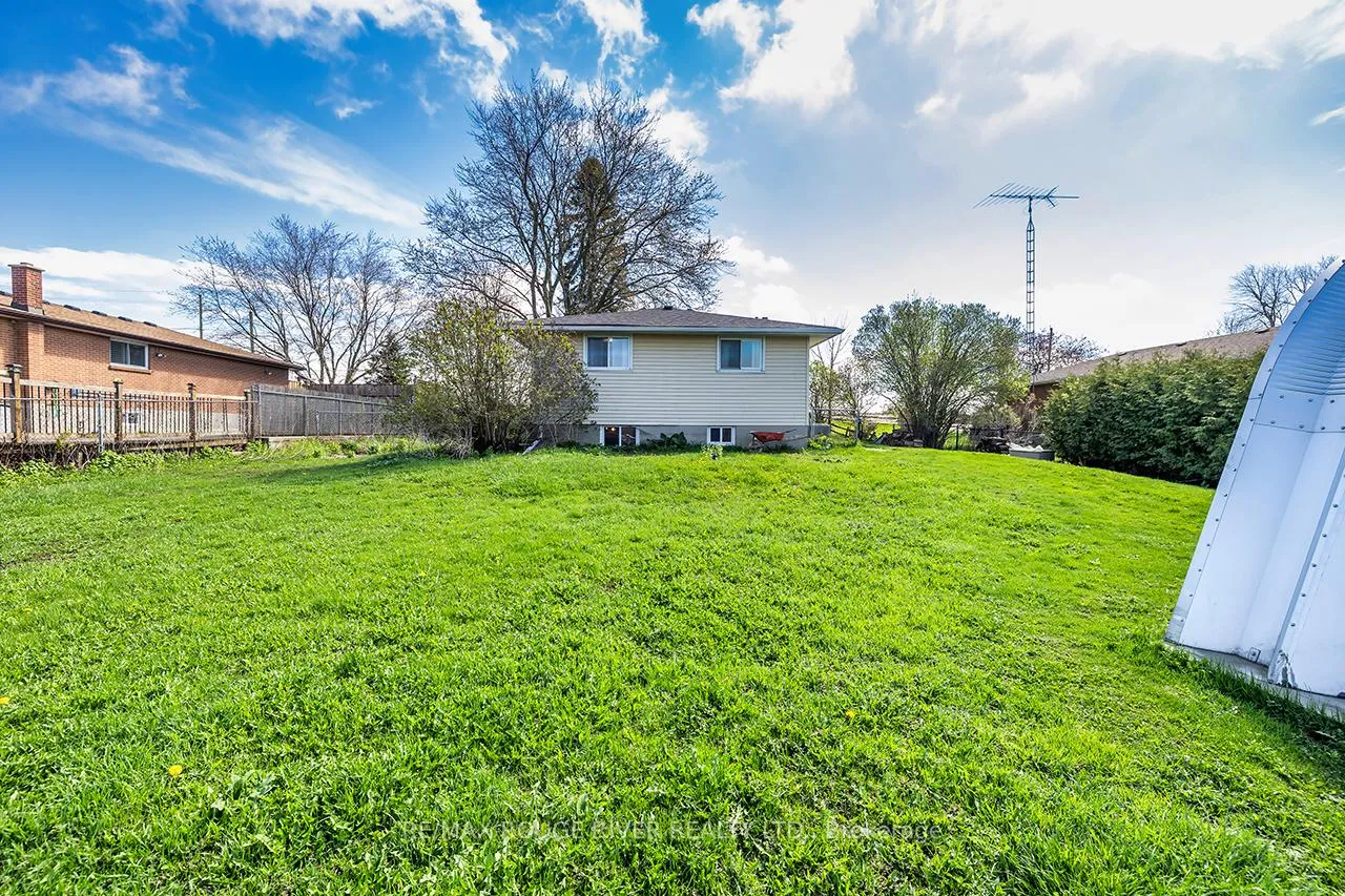 Photo 39 of 746 Durham Regional 17 Road, Clarington, Newcastle — HOMEH