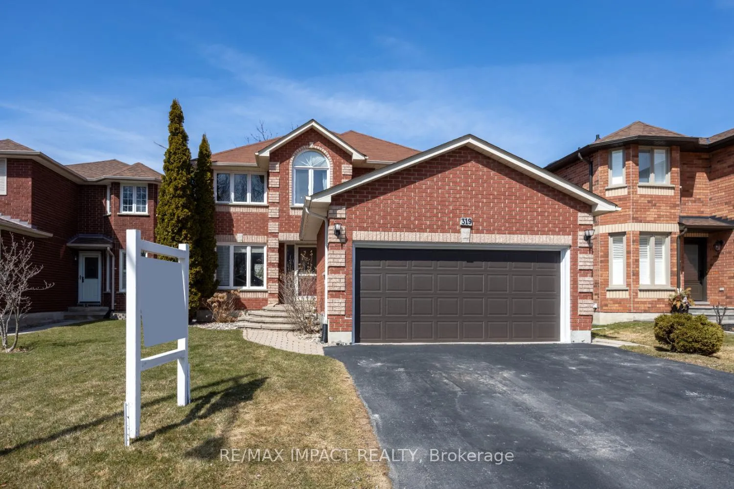 Photo 1 of 319 Sandringham Drive, Clarington, Courtice — HOMEH