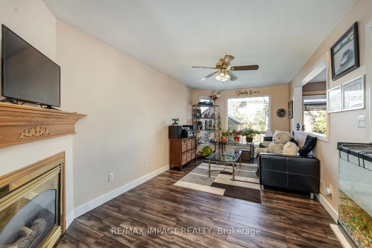 Photo 6 of 319 Sandringham Drive, Clarington, Courtice — HOMEH