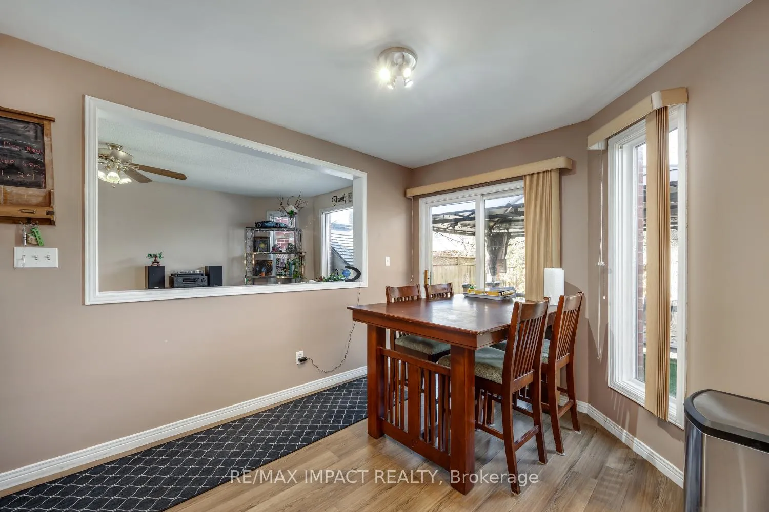 Photo 13 of 319 Sandringham Drive, Clarington, Courtice — HOMEH