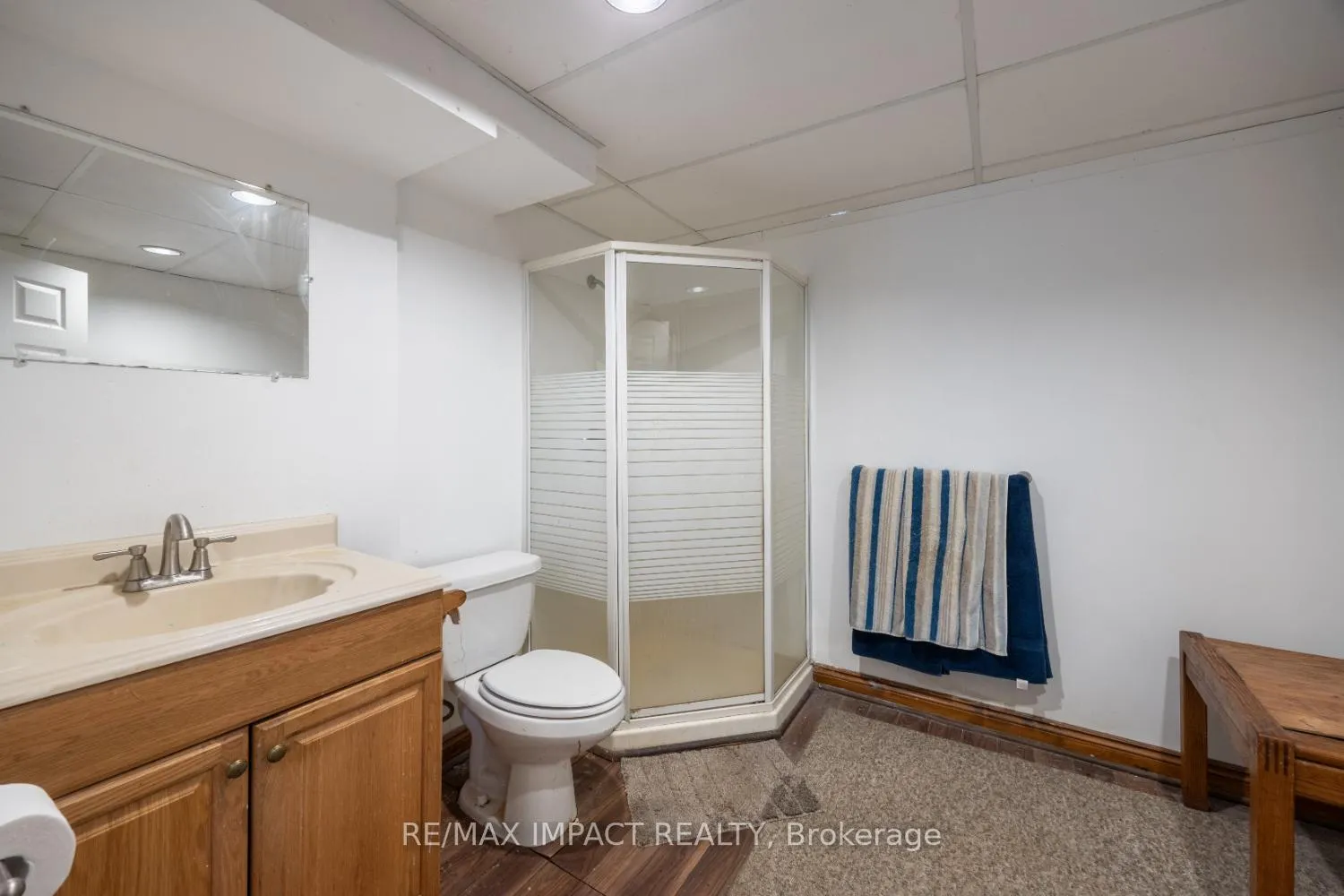 Photo 33 of 319 Sandringham Drive, Clarington, Courtice — HOMEH