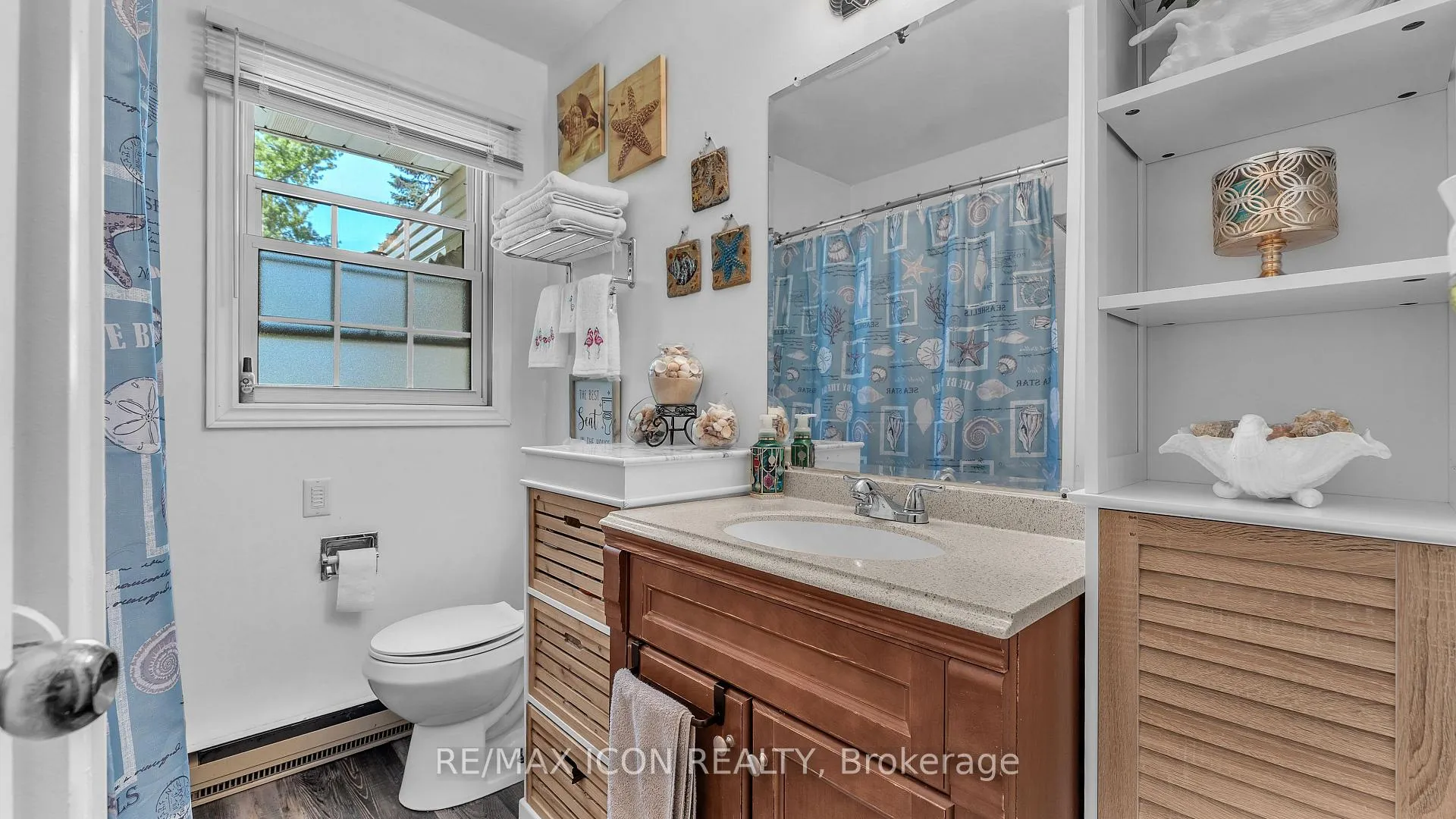 Photo 16 of 189 Bethany Street N, North Middlesex, Parkhill — HOMEH