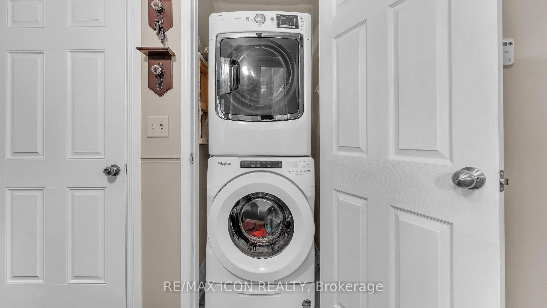 Photo 19 of 189 Bethany Street N, North Middlesex, Parkhill — HOMEH