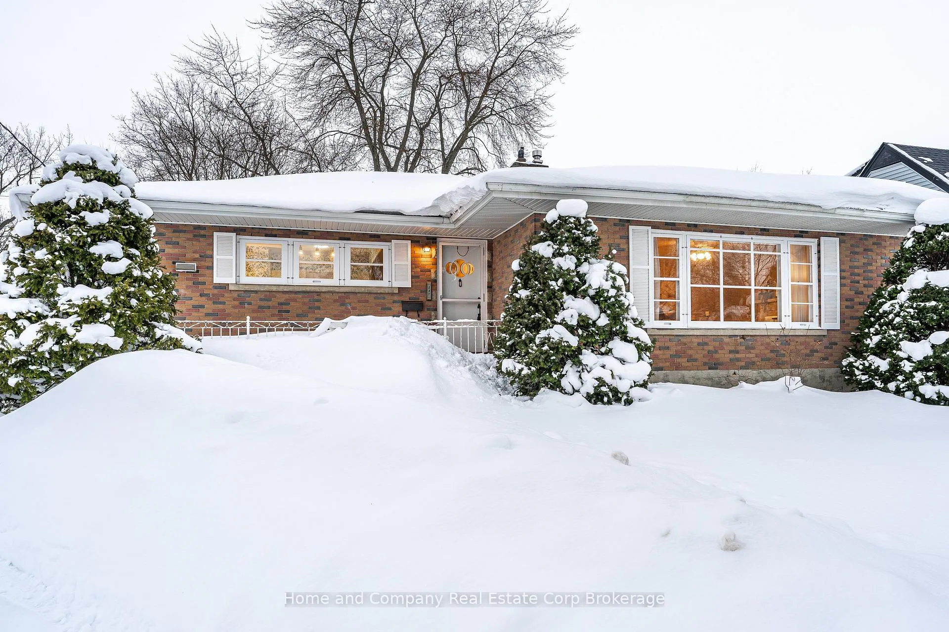 Photo 3 of 137 Britannia Street, Stratford — HOMEH