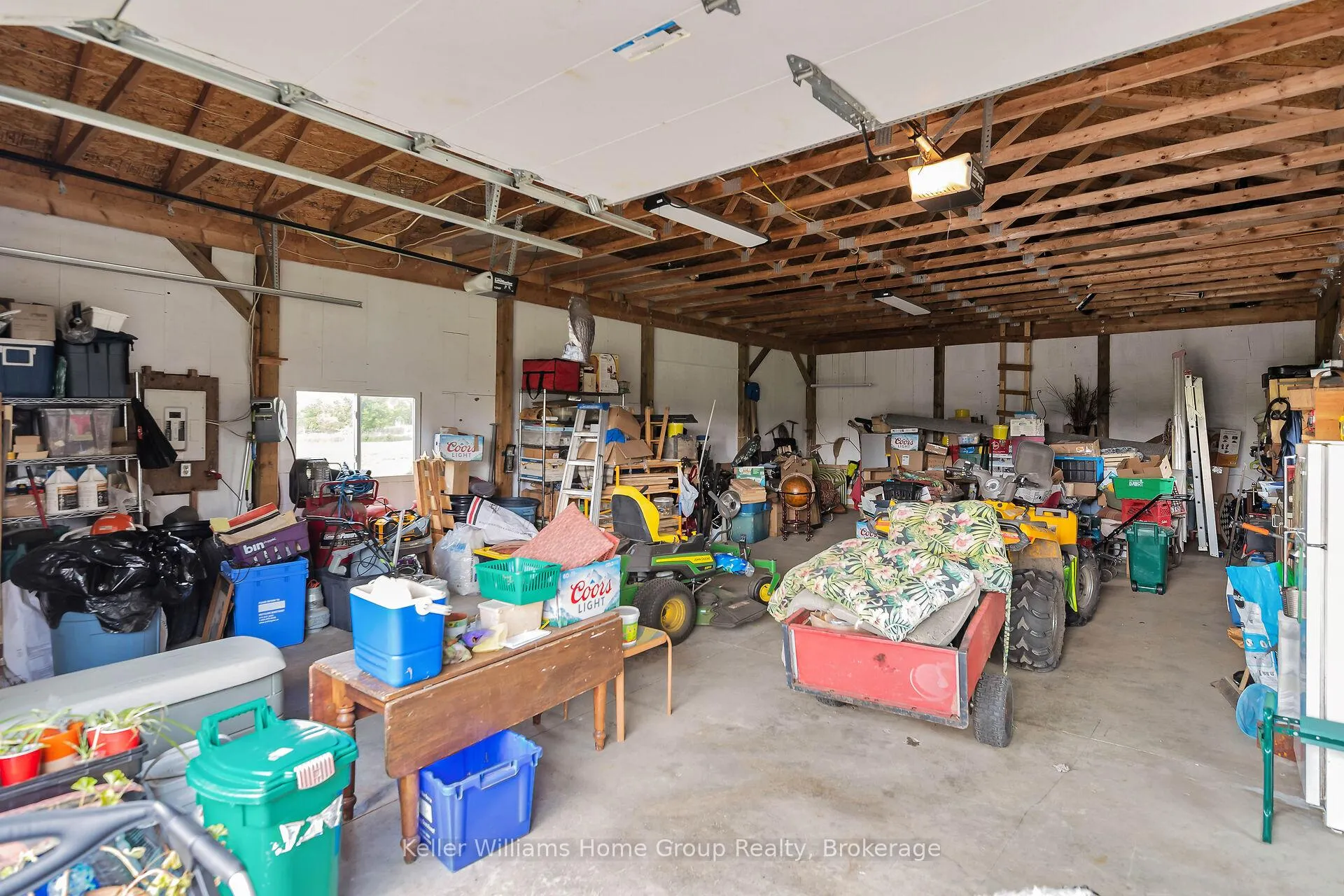 Photo 41 of 4661 Sideroad 10 North Side Road N, Puslinch, Rural Puslinch West — HOMEH