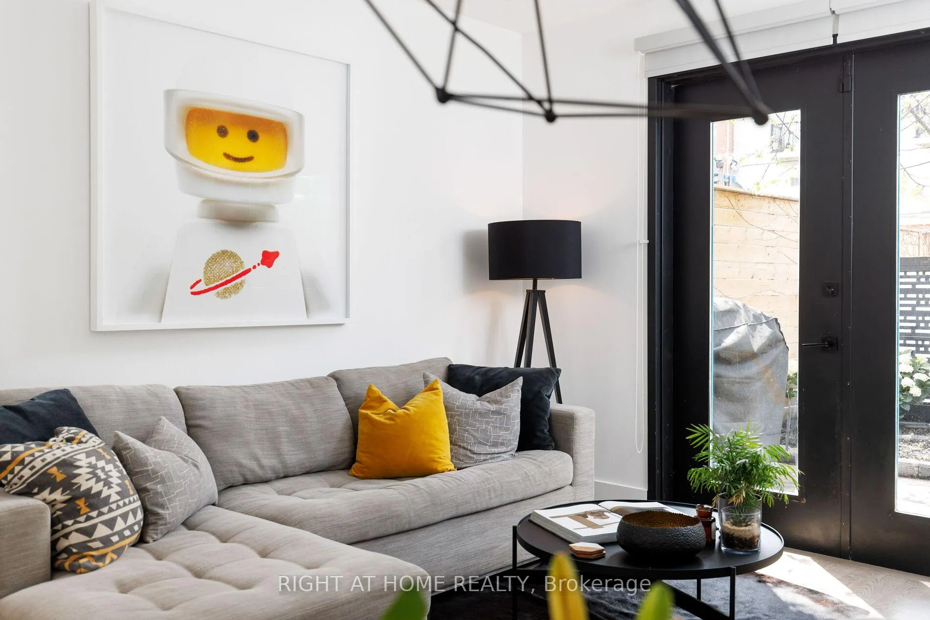 Photo 20 of 128 Hamilton Street, Toronto, South Riverdale — HOMEH