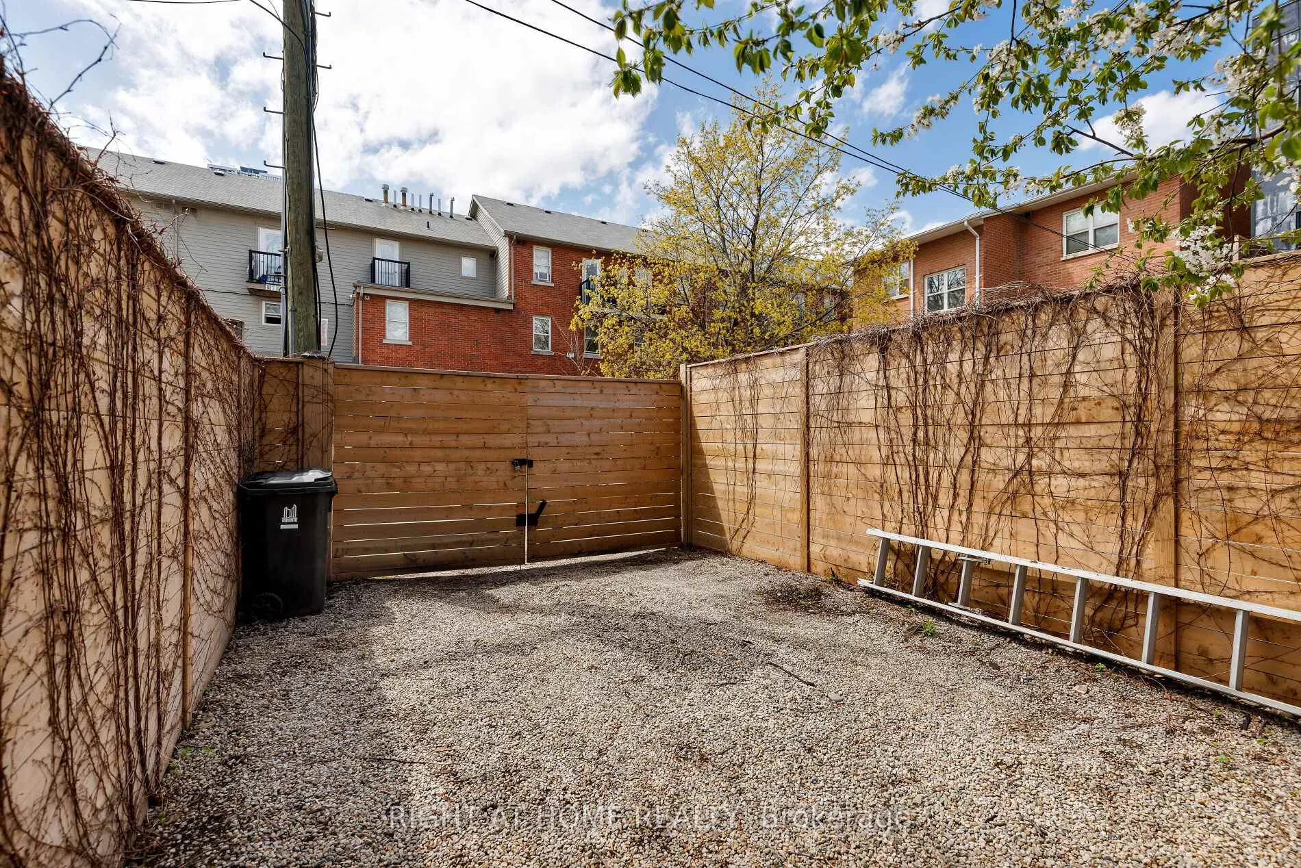 Photo 25 of 128 Hamilton Street, Toronto, South Riverdale — HOMEH